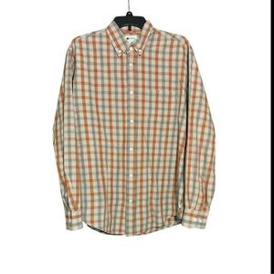 Haggar size large button front shirt